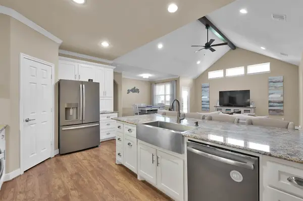 2026 Que Manor Drive, Houston, TX 77090