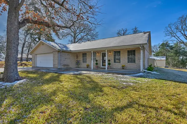 319 Shady Acres Lane, Brenham, TX 77833