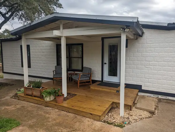 820 Bonita Drive, Blanco, TX 78606