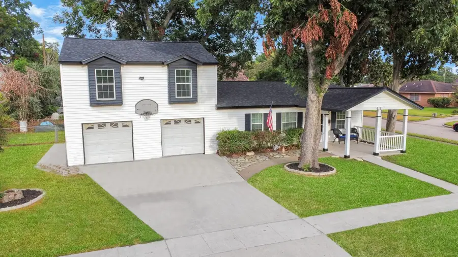 619 E Park Street, Sugar Land, TX 77498 - #2