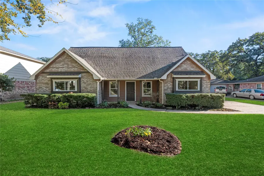 711 Glen Haven Drive, Conroe, TX 77385 - Image #2