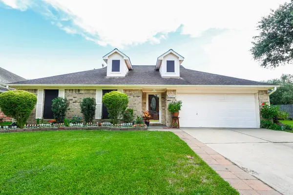 5233 Ridgecrest Drive, La Porte, TX 77571