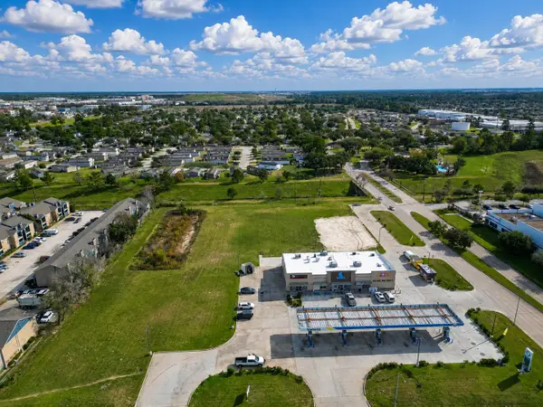 20302 Imperial Valley Drive, Houston, TX 77073