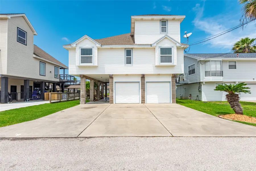 70 Tarpon Street, Bayou Vista, TX 77563 - #2