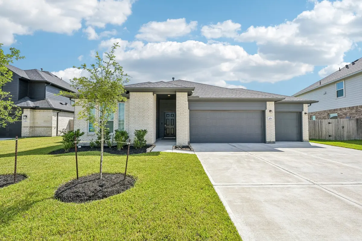 409 Chardonnay Drive, Alvin, TX 77511 - #1