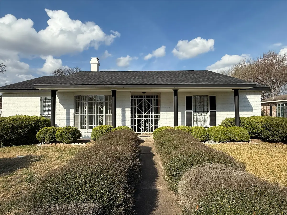 12834 Glenwolde Drive, Houston, TX 77099 - #1