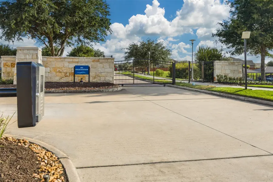10707 Hilltop Harbor Way, Cypress, TX 77433 - #2