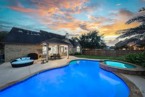 28010 Fulshear Plantation Court, Fulshear, TX 77441