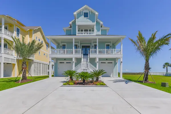 25715 Snowy Egret Drive, Galveston, TX 77554