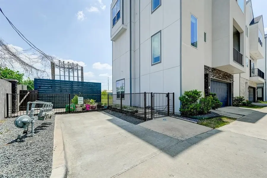 8409 Hempstead Road #A, Houston, TX 77008 - #3