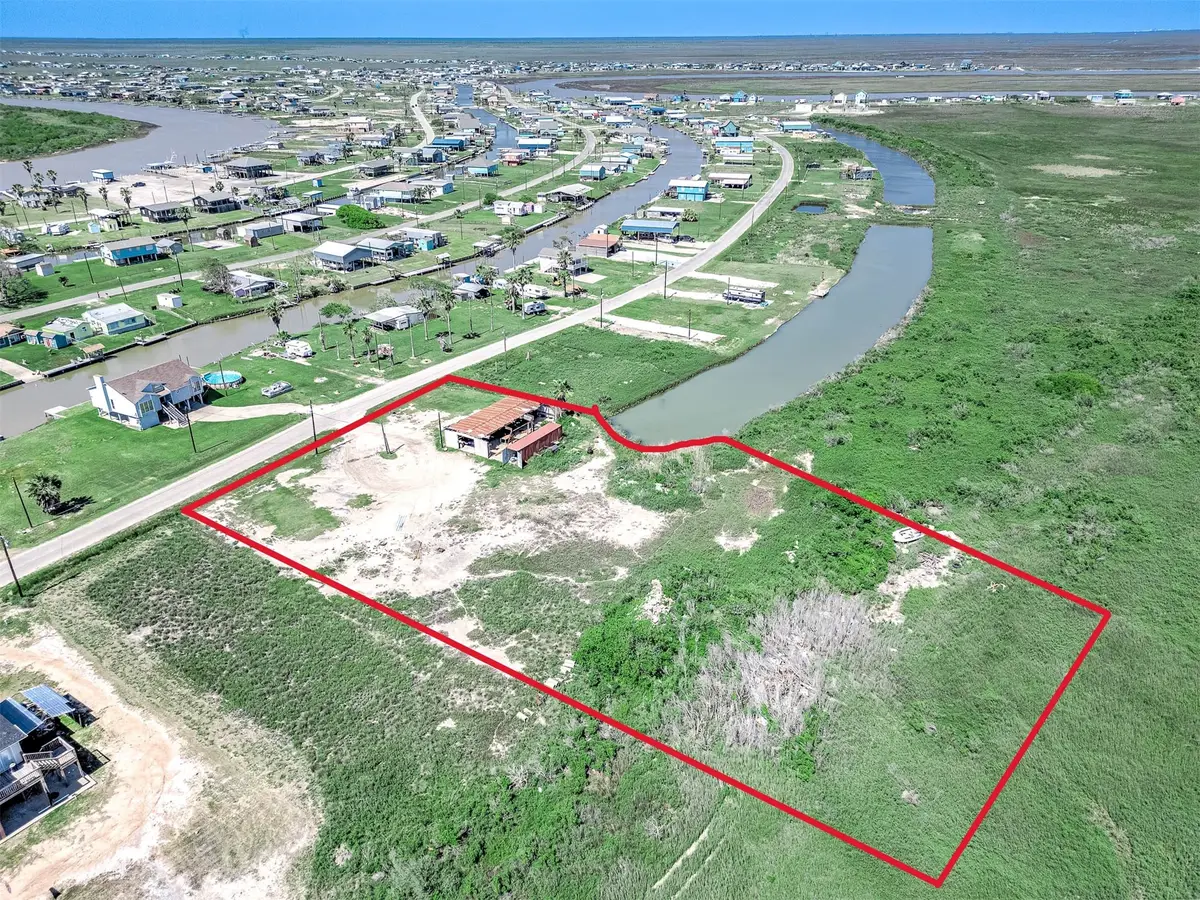 47-50 409-411 Cr 204 Dolphin Way, Sargent, TX 77414 - #1