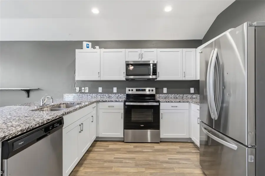 111 Bering Drive, Huntsville, TX 77320 - #3