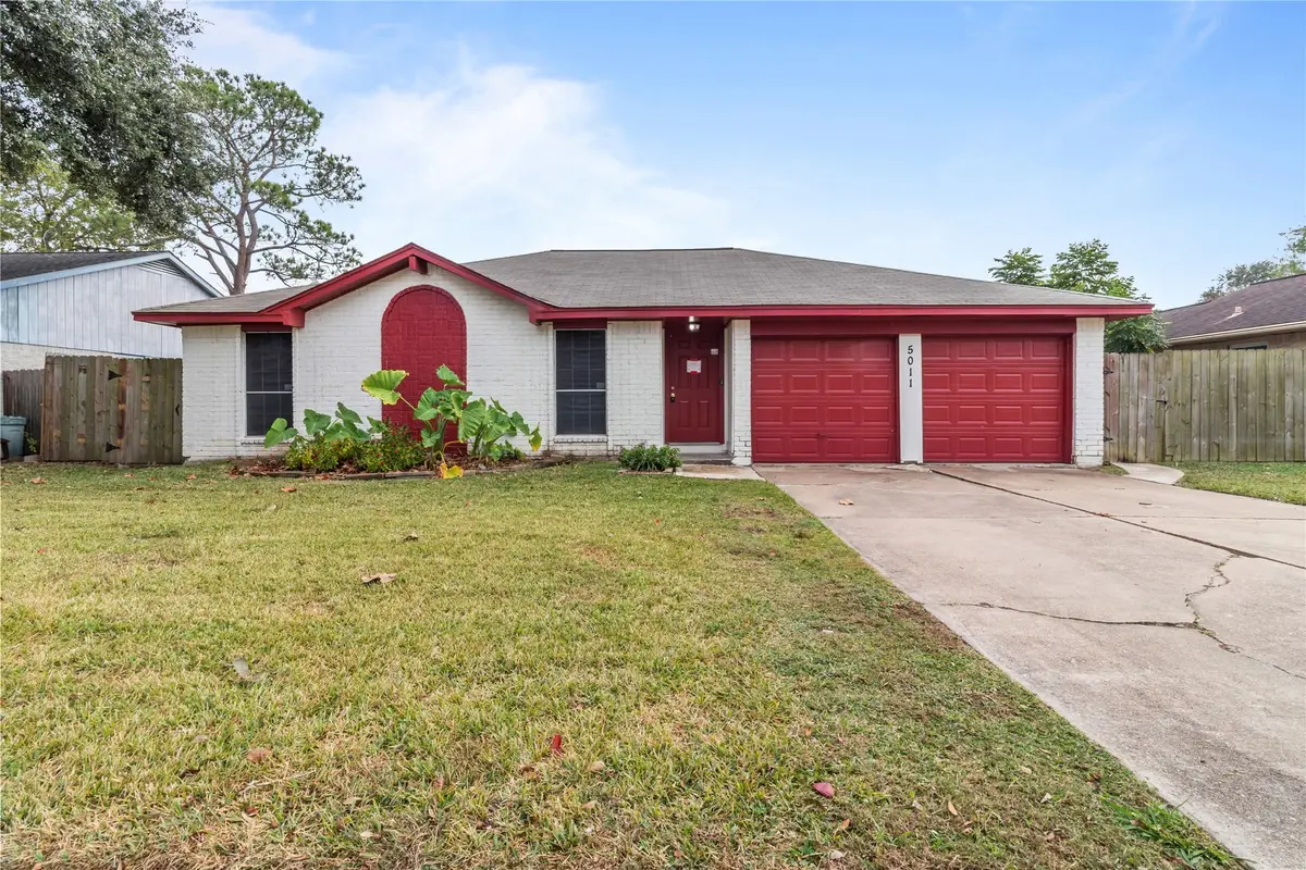 5011 Abercreek Avenue, Friendswood, TX 77546 - Image #1