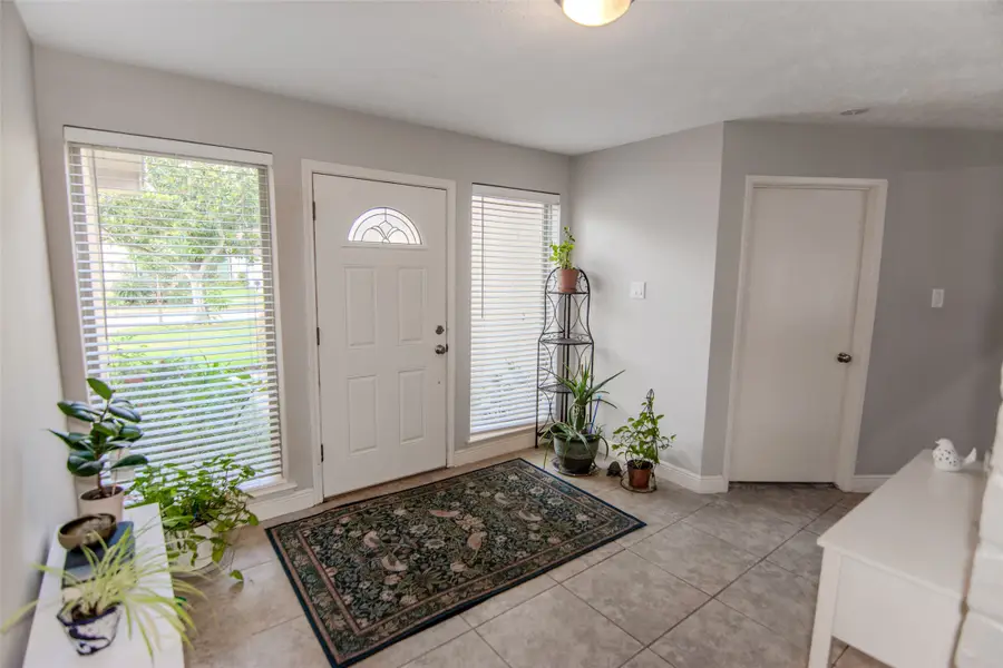 3119 Shawnee Drive, Sugar Land, TX 77479 - #3