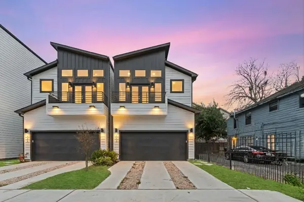 2111 Holman Street, Houston, TX 77004