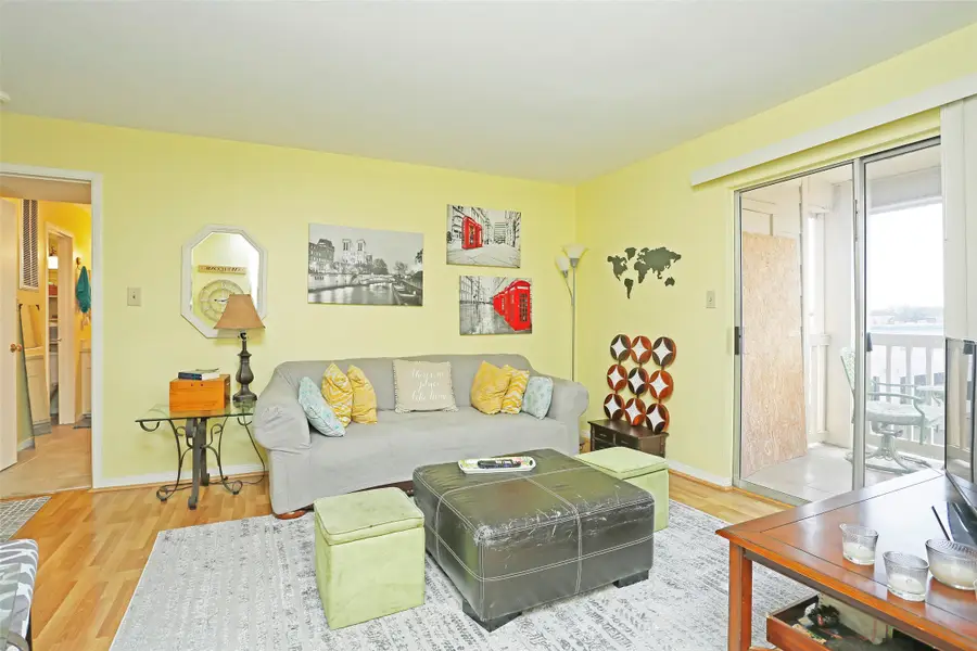 2626 Holly Hall Street #1012, Houston, TX 77054 - Image #3