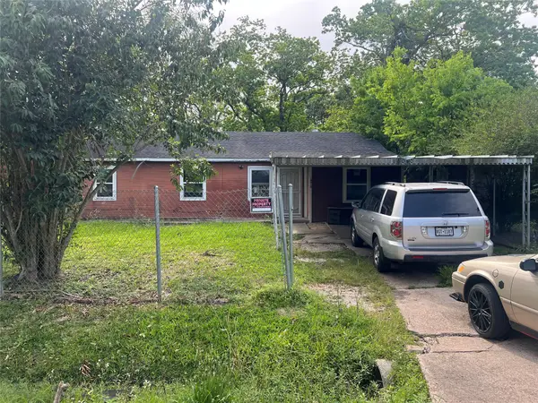 10010 Cathedral Drive, Houston, TX 77051