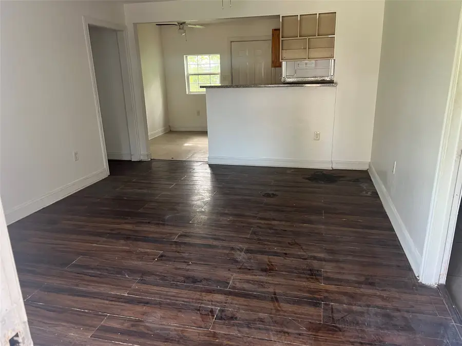 10010 Cathedral Drive, Houston, TX 77051 - #3