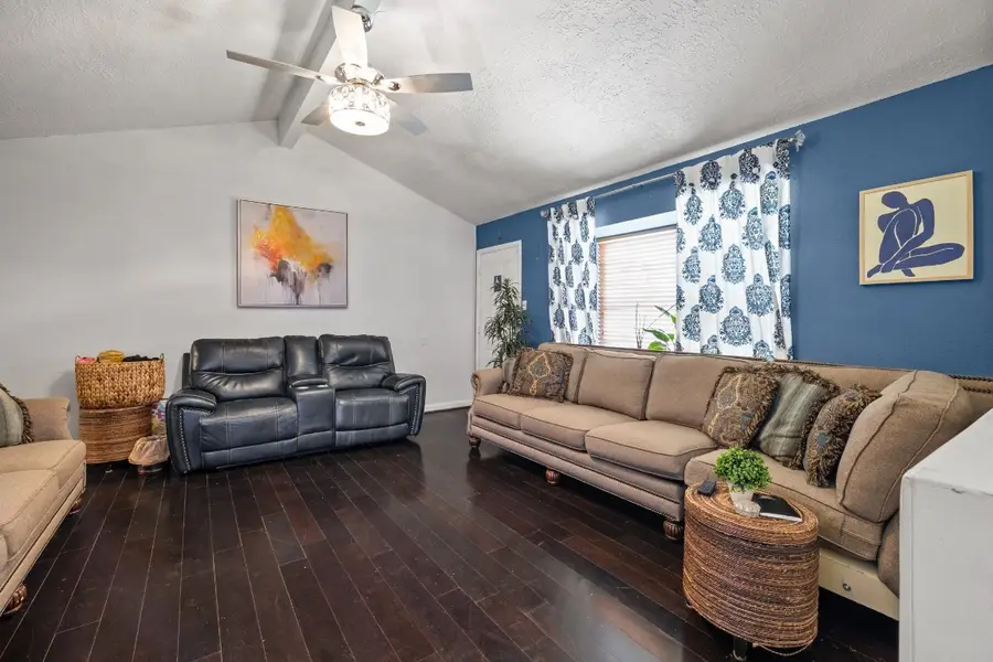 5130 Court Road, Houston, TX 77053 - #2