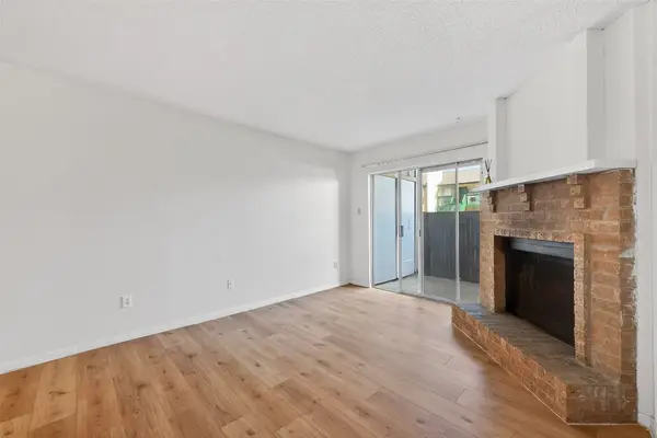 1500 Bay Area Boulevard #118, Houston, TX 77058