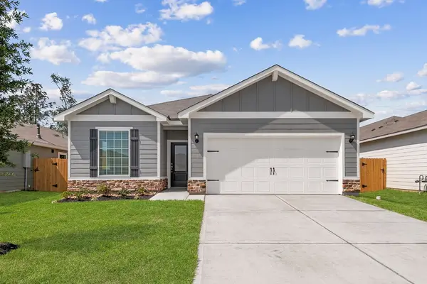 15415 Maple Terrace Drive, Conroe, TX 77303