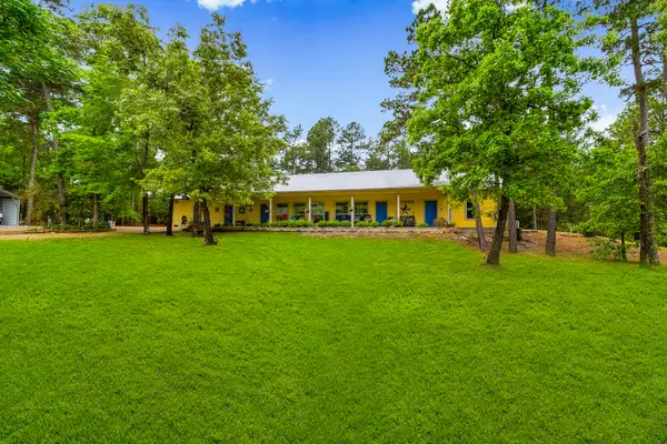 3557 State Highway 75 N, Huntsville, TX 77320
