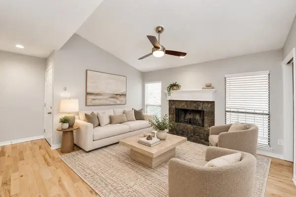 1818 Augusta Drive #8, Houston, TX 77057