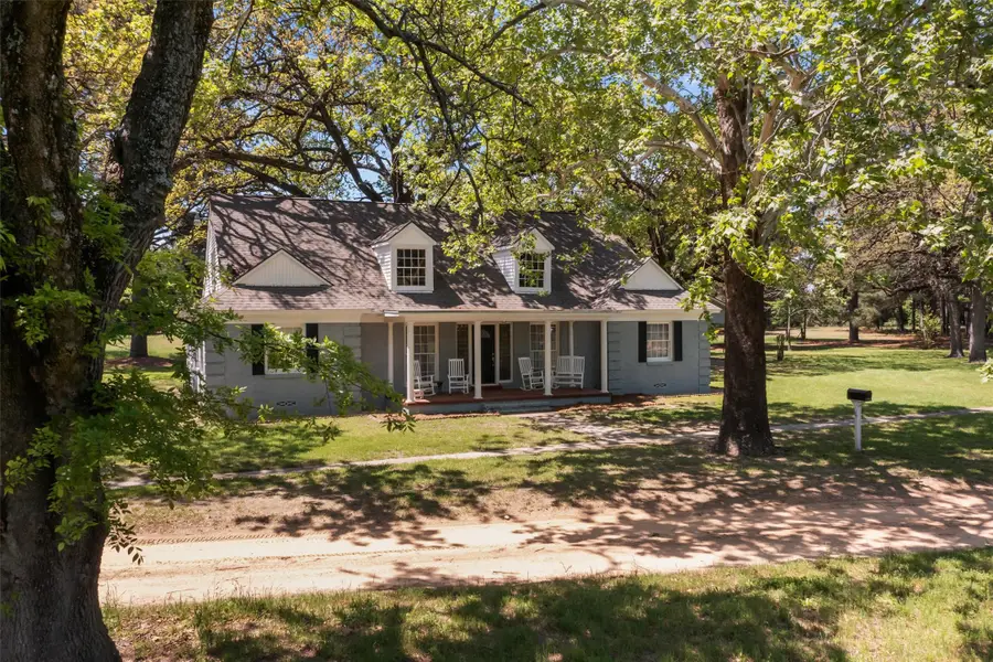 319 N Howard Street, Grapeland, TX 75844 - #3