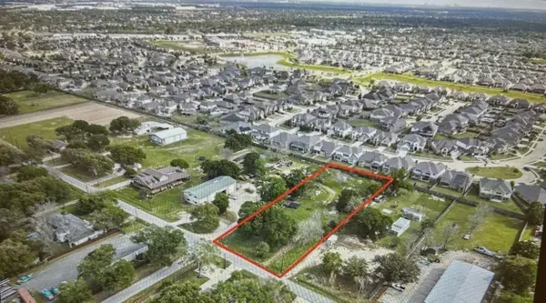 17703 South Drive, Cypress, TX 77433