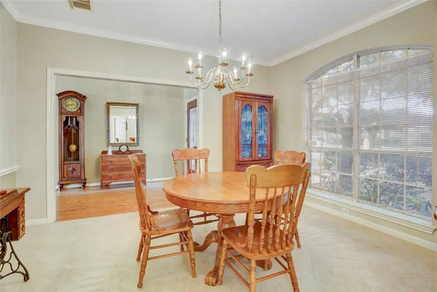 2807 Red Oak Lane, Pearland, TX 77584 - Image #2