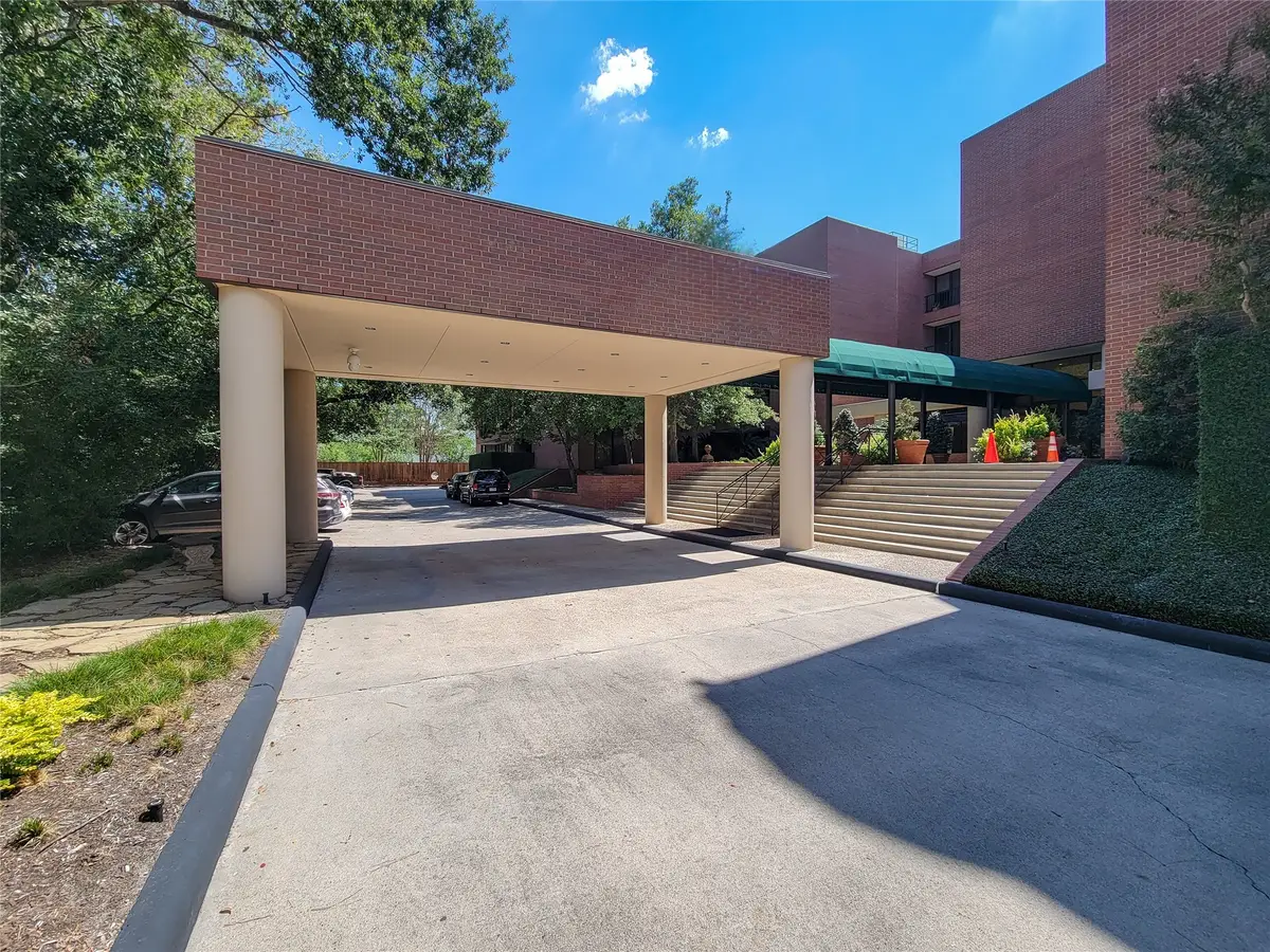 9333 Memorial Drive #410, Houston, TX 77024 - Image #1