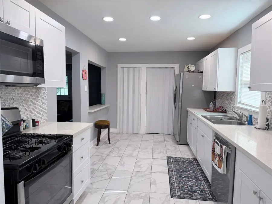 3834 Rosedale Street, Houston, TX 77004 - #2