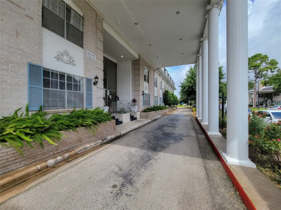 2601 Bellefontaine Street #A104, Houston, TX 77025 - #3