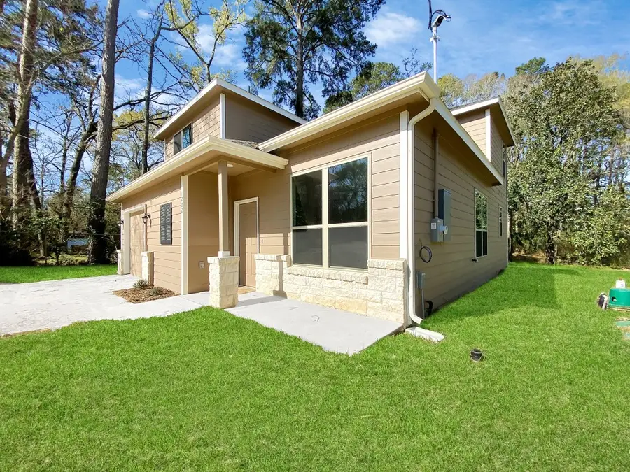 1202 Saint Lawrence River Road, Montgomery, TX 77316 - #2