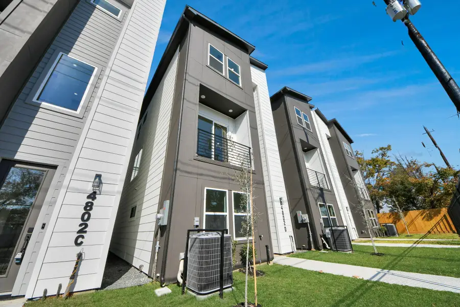 4802 Elysian Street #D, Houston, TX 77009 - #2
