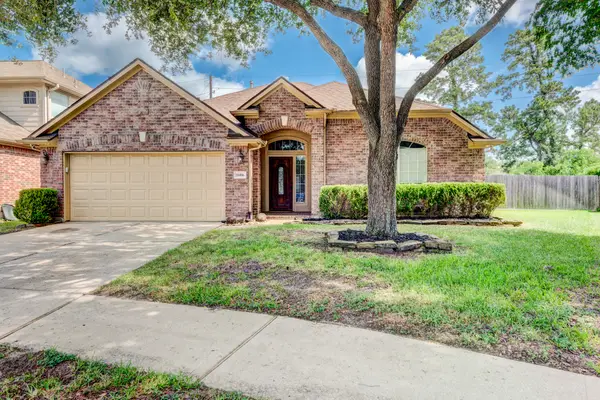 10406 Friars Hill, Houston, TX 77070