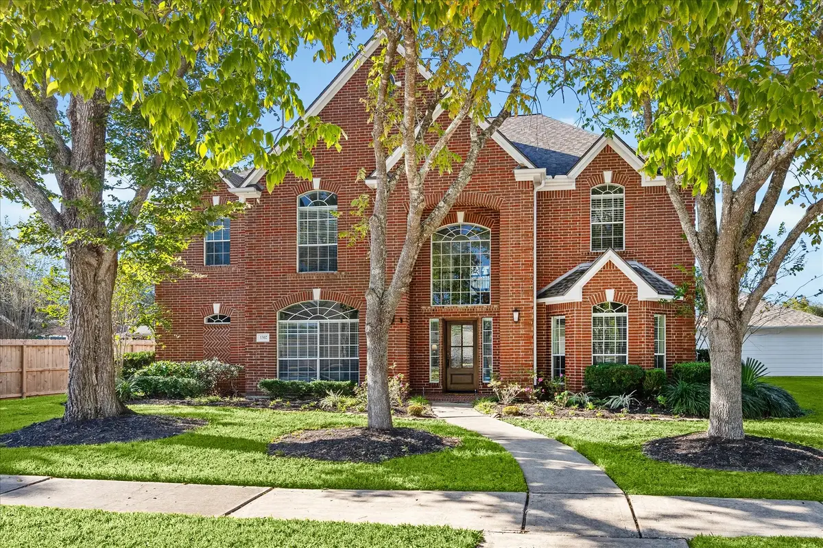 1302 Eagle Lakes Drive, Friendswood, TX 77546 - Image #1