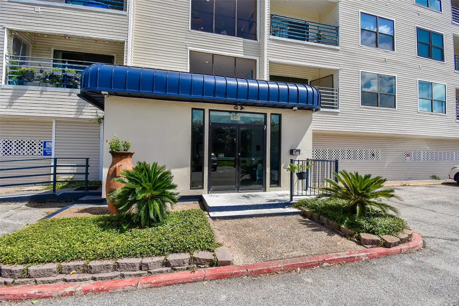 793 Davis Road #105, League City, TX 77573 - #3