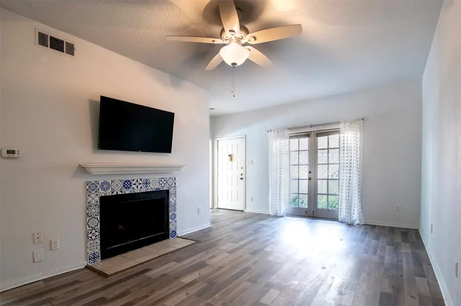 8055 Cambridge Street #101, Houston, TX 77054 - #3