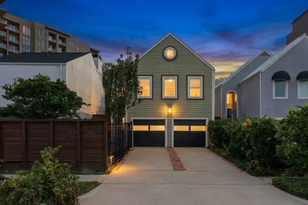 6205 Westcott Street, Houston, TX 77007