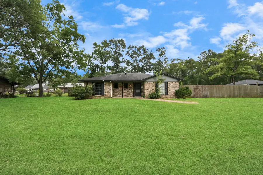 339 Linnwood Drive, Woodbranch, TX 77357 - #2