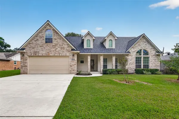 5202 Timber Ridge Street, Baytown, TX 77521