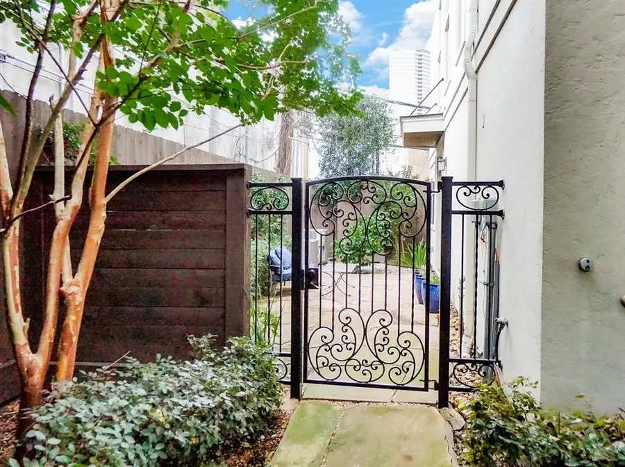 1108 Peveto Street #C, Houston, TX 77019 - #2