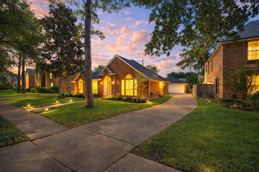 3311 Richland Dr, Sugar Land, TX 77478 - #3