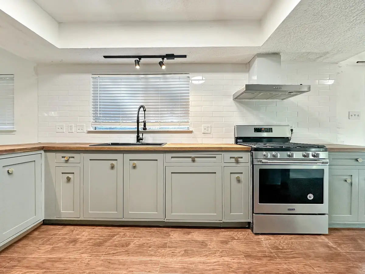 3230 Beaver Glen Drive, Houston, TX 77339 - Image #1