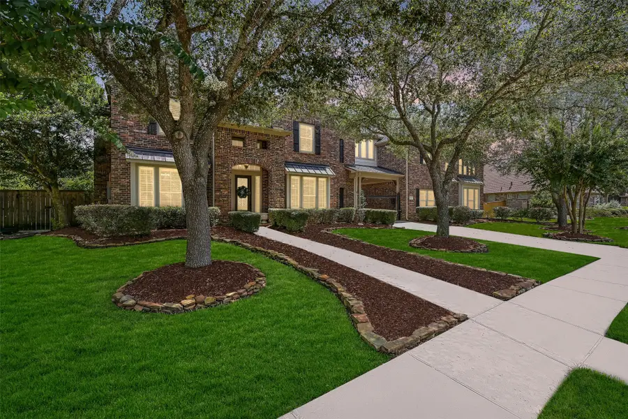 312 Northcliff Ridge Lane, Friendswood, TX 77546 - Image #2