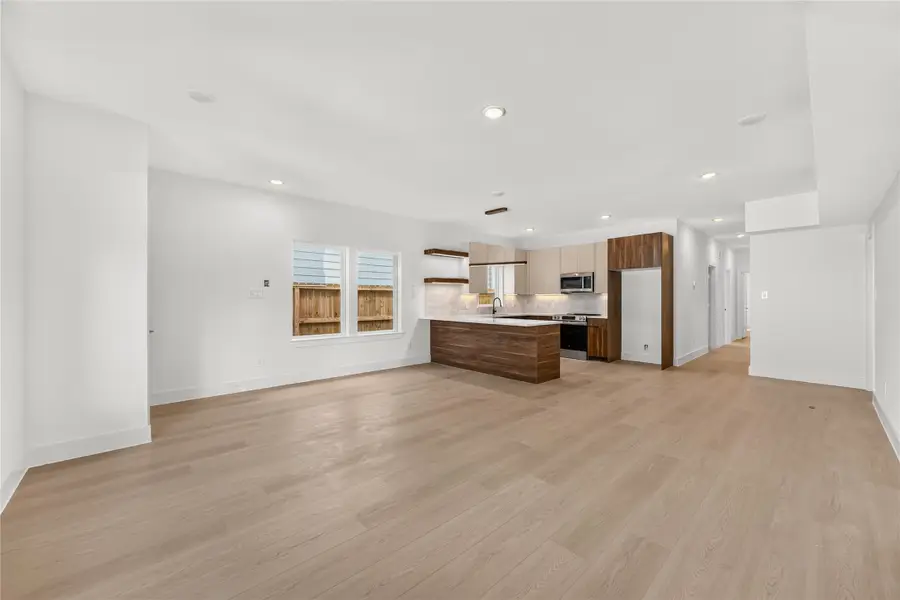959 Ringold Street #A/B, Houston, TX 77088 - #2
