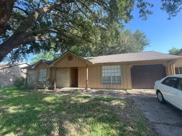 2507 Ewell Drive, League City, TX 77573
