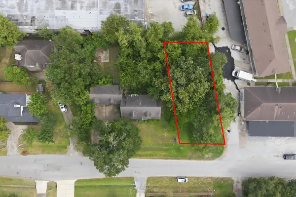 9206 Pecos Street, Houston, TX 77055