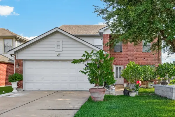 12051 Christophers Walk Court, Houston, TX 77089